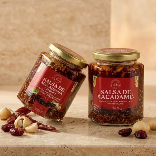 Salsa Macha de Macadamia Gourmet con Arándanos y Chile de Árbol